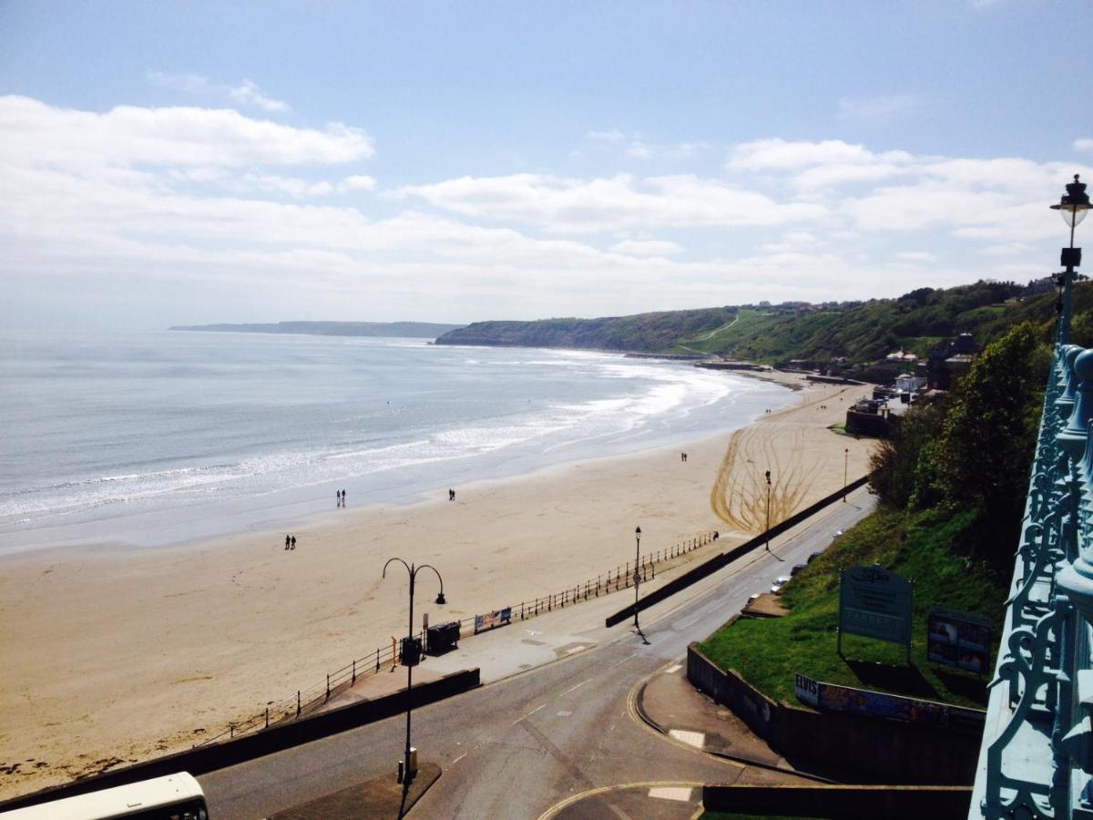 Large 5 Bed House In Scarborough Near The Beach, Large Garden & Hot Tub Buitenkant foto